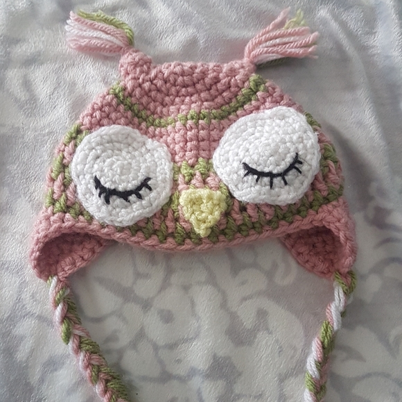 Newborn knit owl hat - Picture 2 of 4